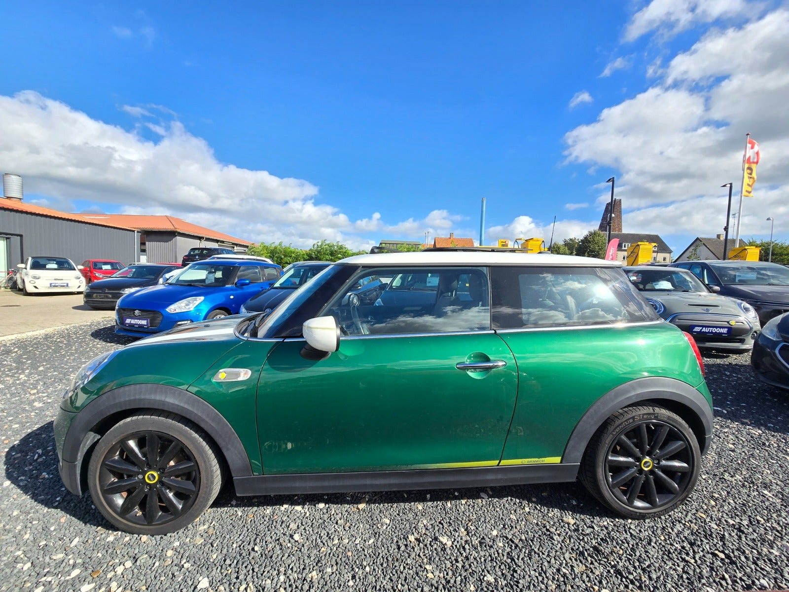 Grøn Mini Cooper SE fra 2020