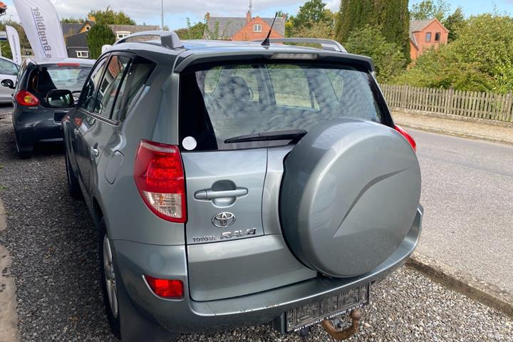 undefined Toyota RAV4 fra 2007