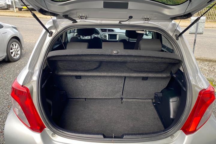 undefined Toyota Yaris fra 2012
