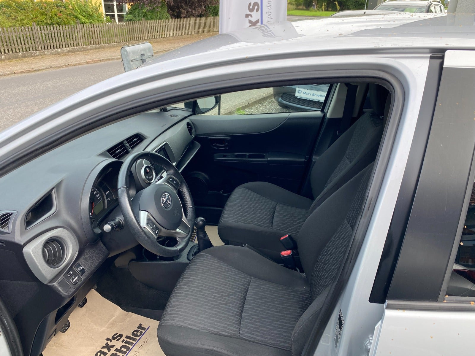 undefined Toyota Yaris fra 2012