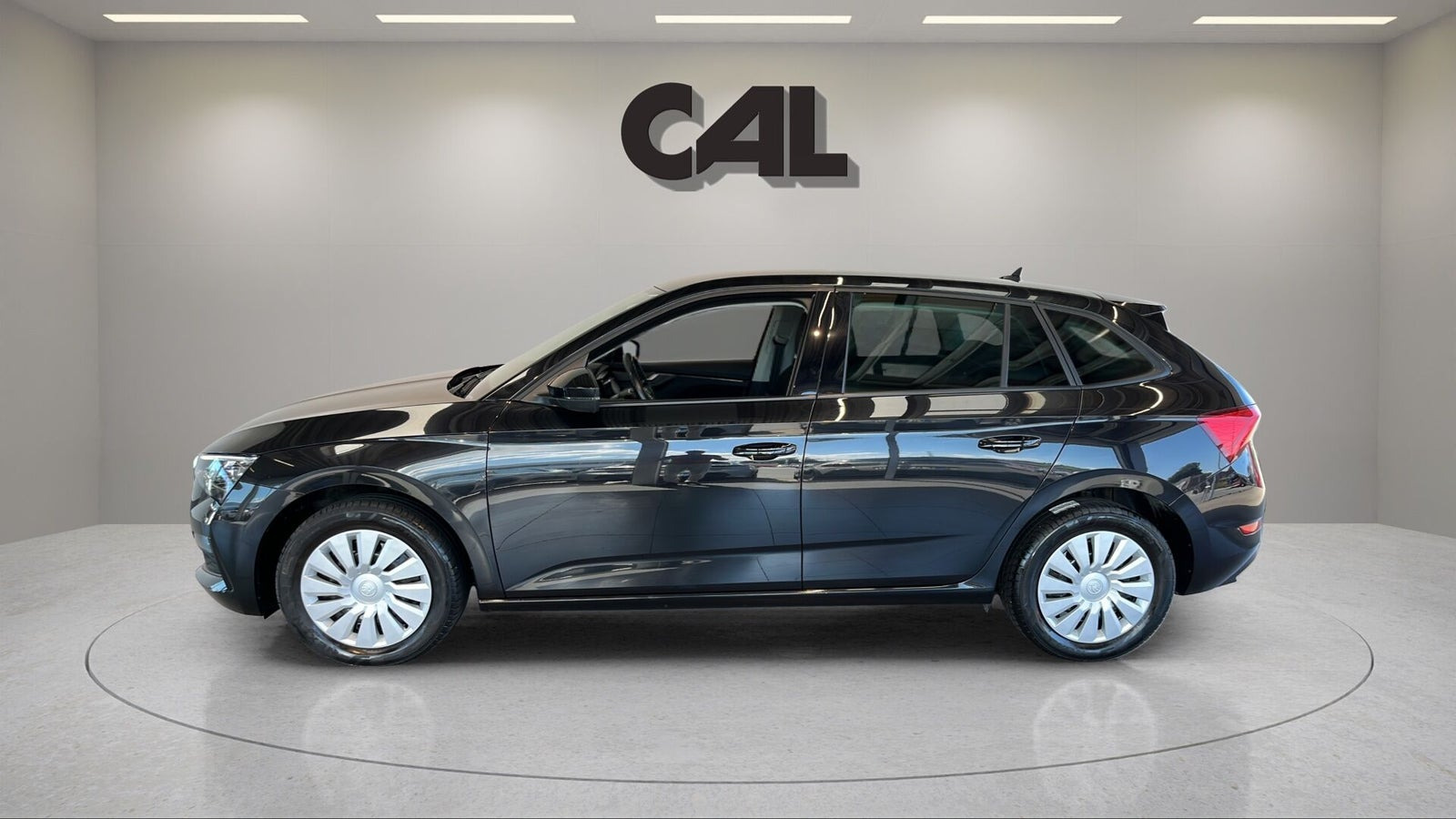 Sort Skoda Scala fra 2022