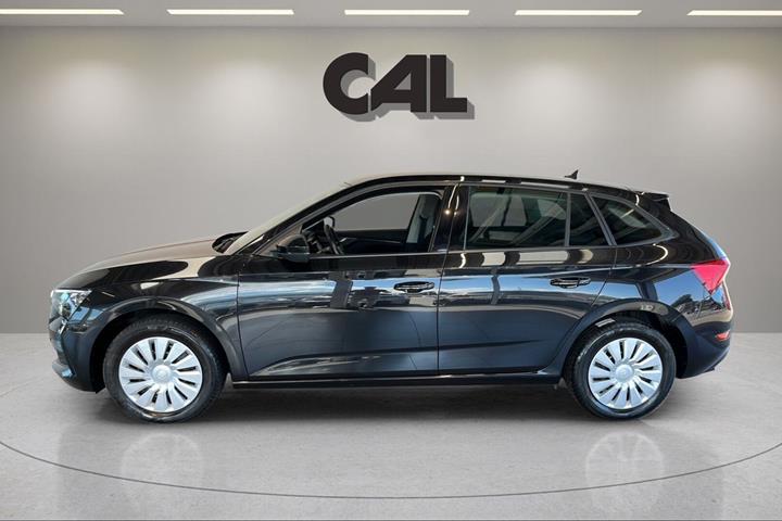 Sort Skoda Scala fra 2022