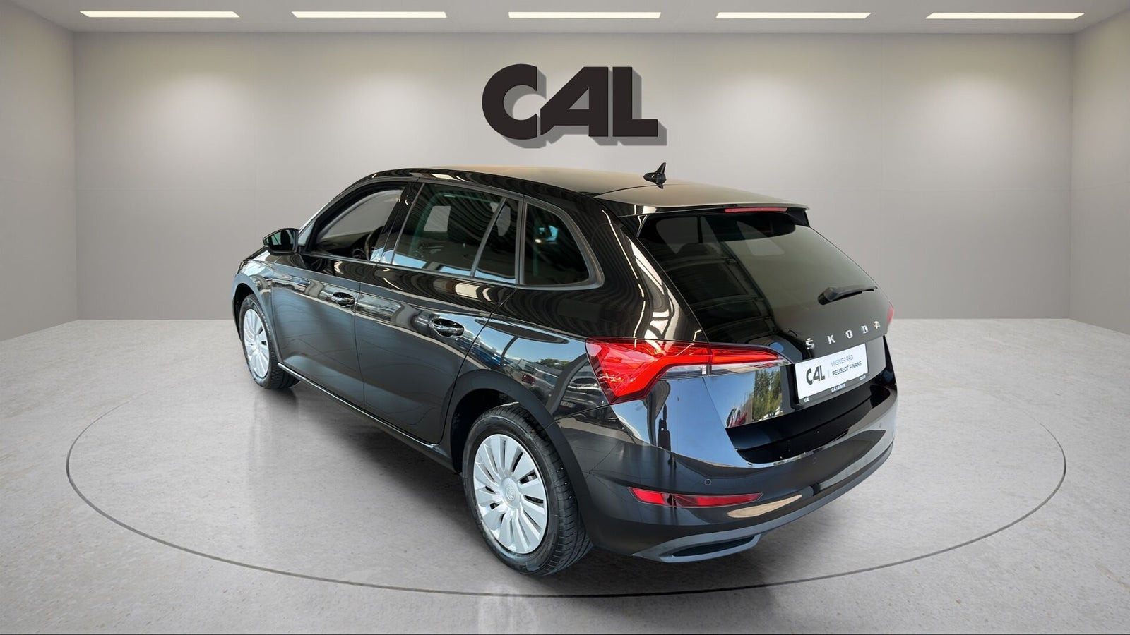 Sort Skoda Scala fra 2022