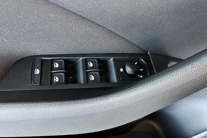 Sort Skoda Scala fra 2022