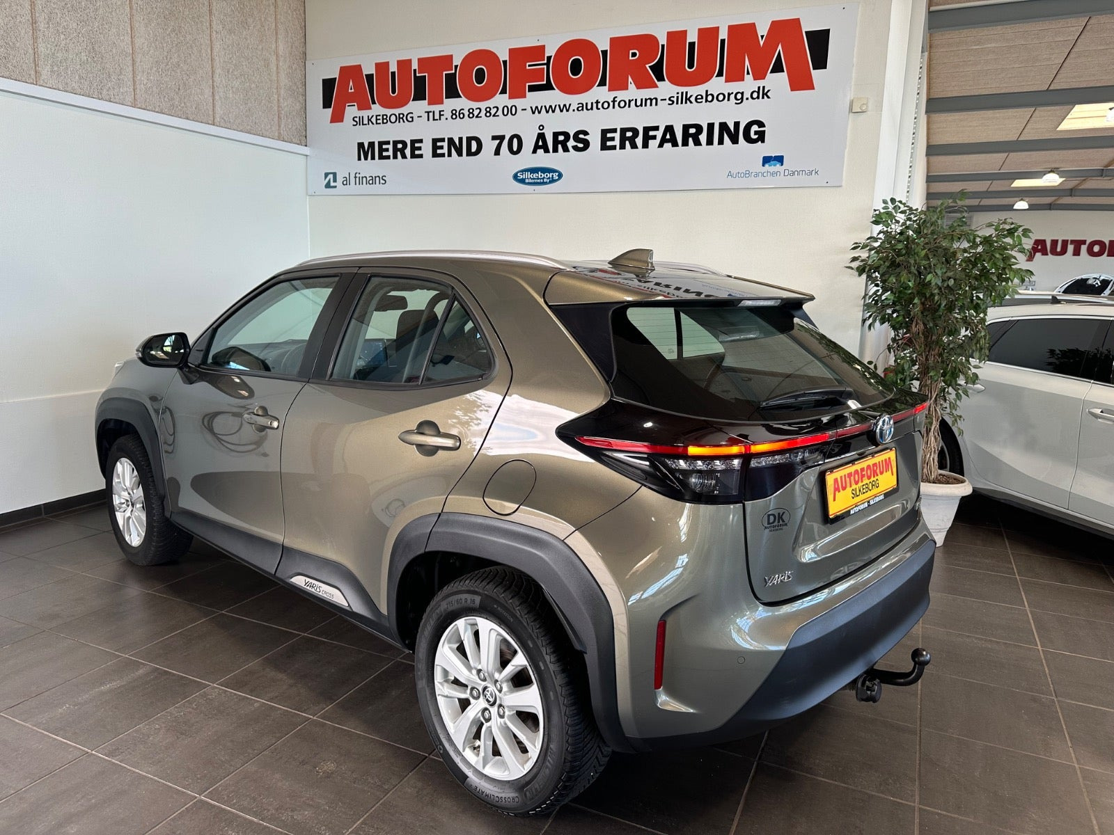 Grøn Toyota Yaris Cross fra 2022
