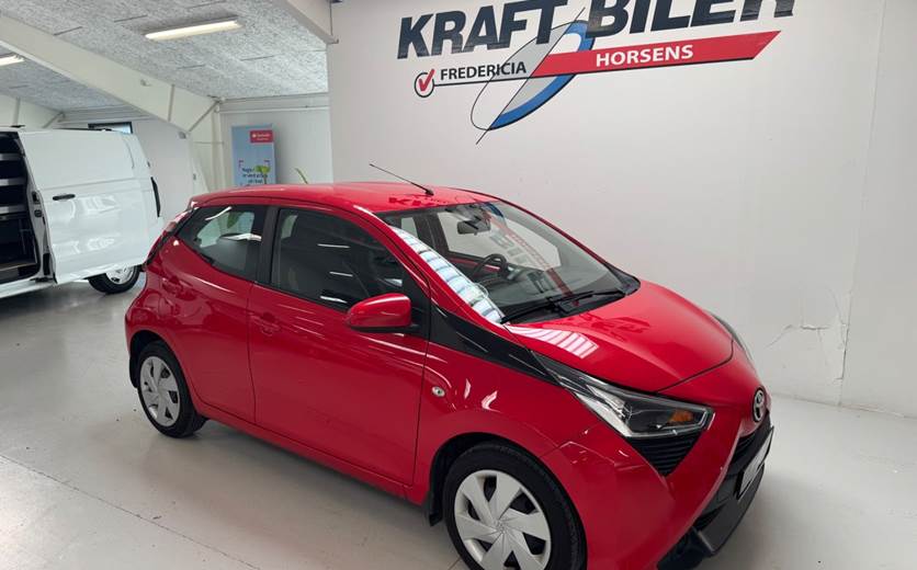 Toyota Aygo 1,0 VVT-i x-plore