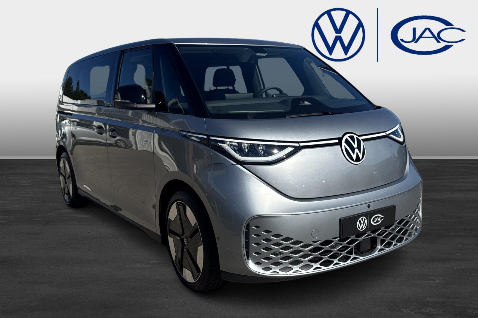VW ID.Buzz 86 Life 4Motion LWB Van