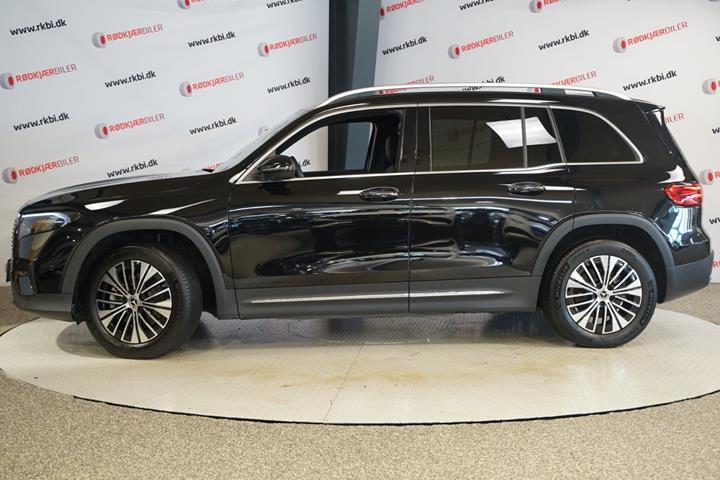 Sort Mercedes EQB250+ fra 2025
