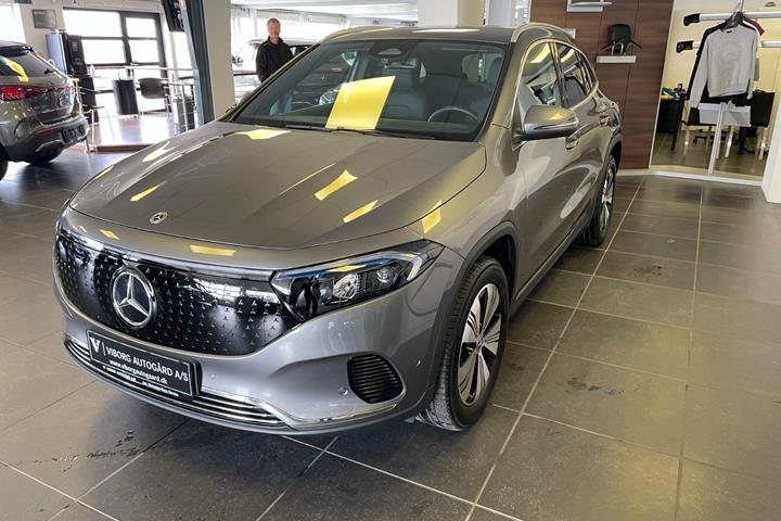 Grå Mercedes EQA250+ fra 2026
