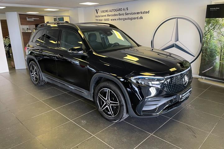 Sort Mercedes EQB250+ fra 2026