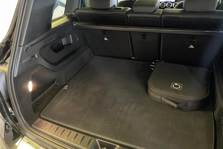 Sort Mercedes EQB250+ fra 2026