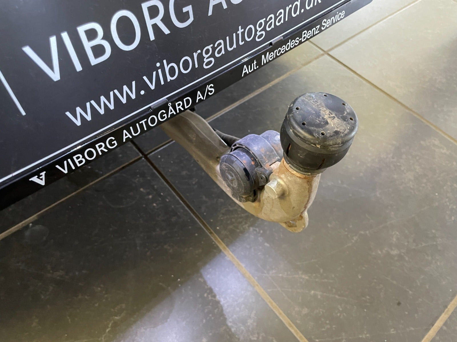 Sort Mercedes EQB250+ fra 2026