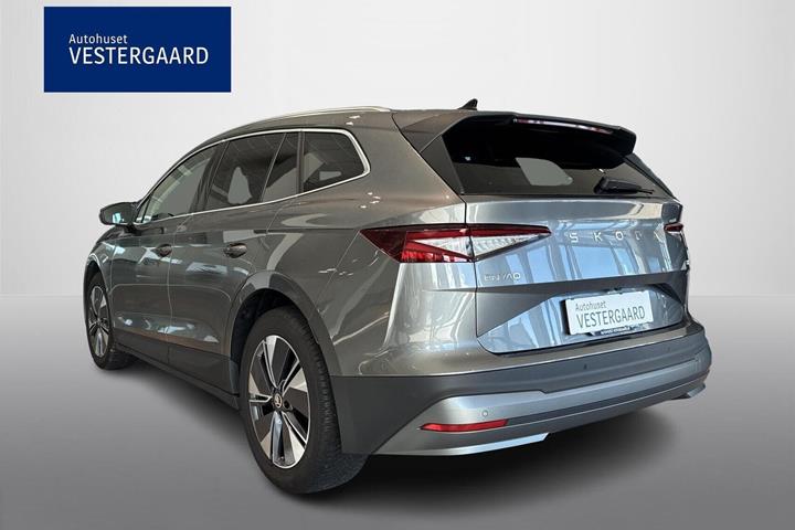 Grå Skoda Enyaq fra 2025