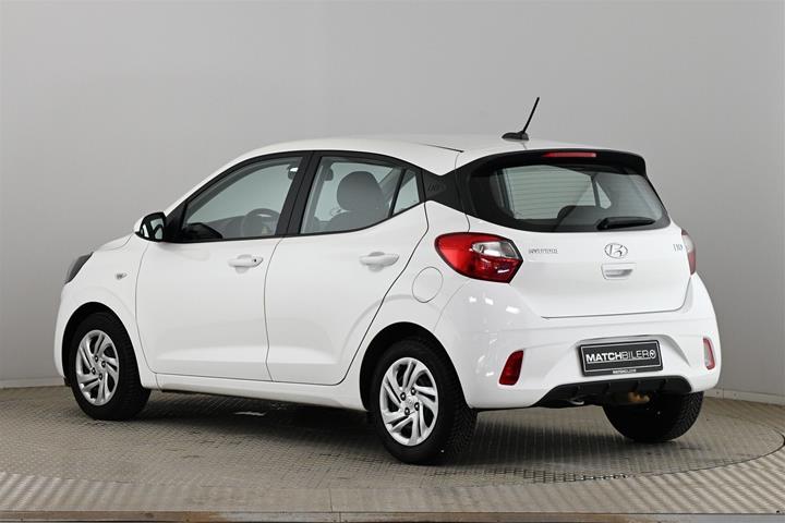 Hvid Hyundai i10 fra 2022