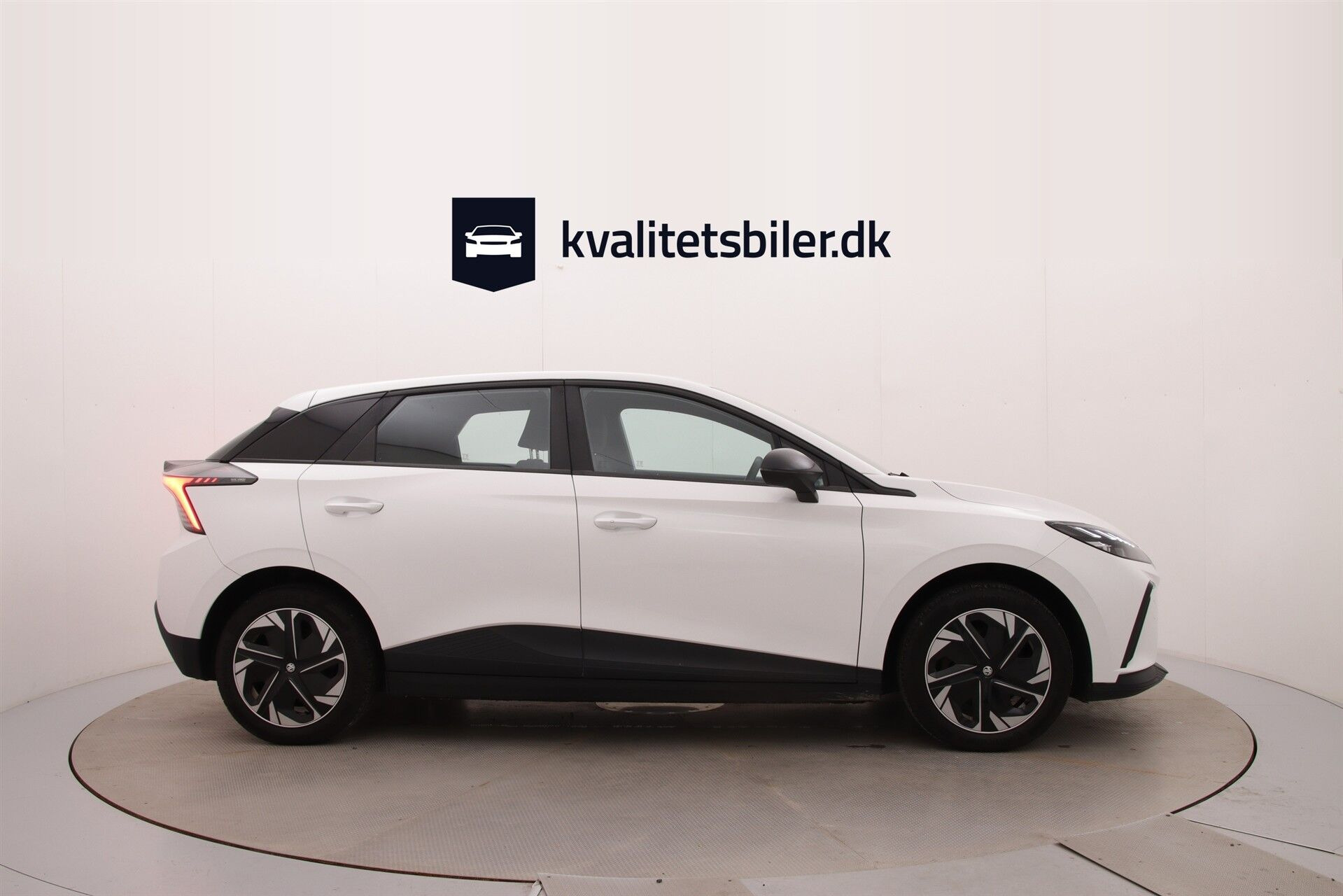 Hvid MG MG4 Electric fra 2024