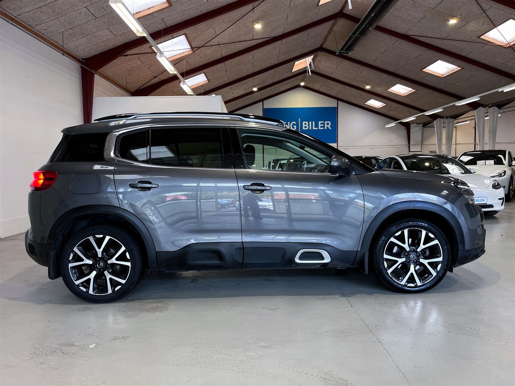Grå Citroën C5 Aircross fra 2019