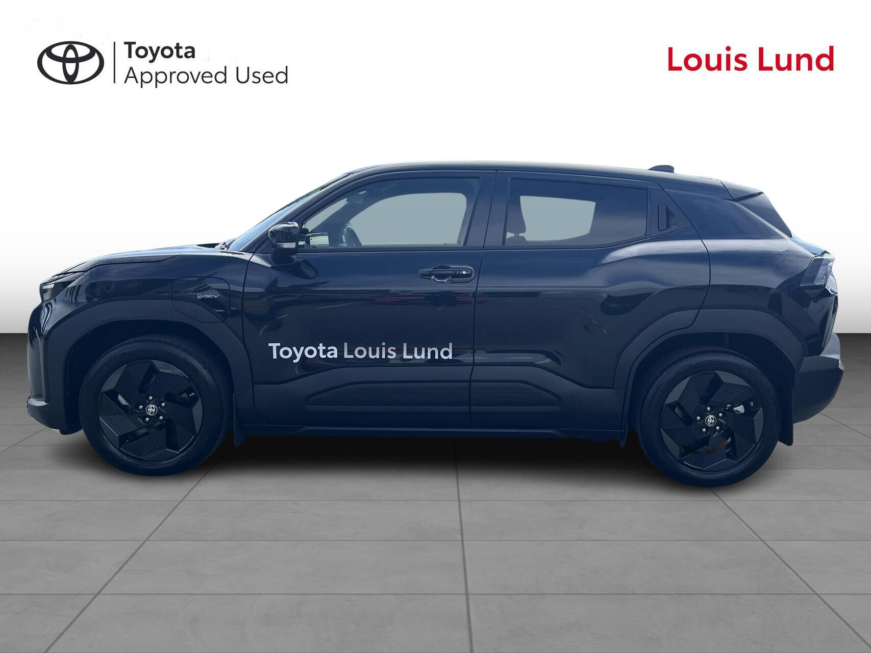 Sort Toyota Urban Cruiser fra 2026