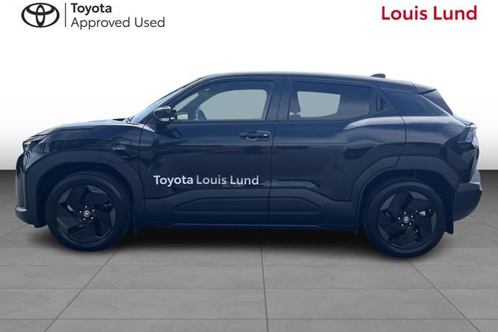 Sort Toyota Urban Cruiser fra 2026