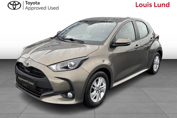 Bronze Toyota Yaris fra 2023