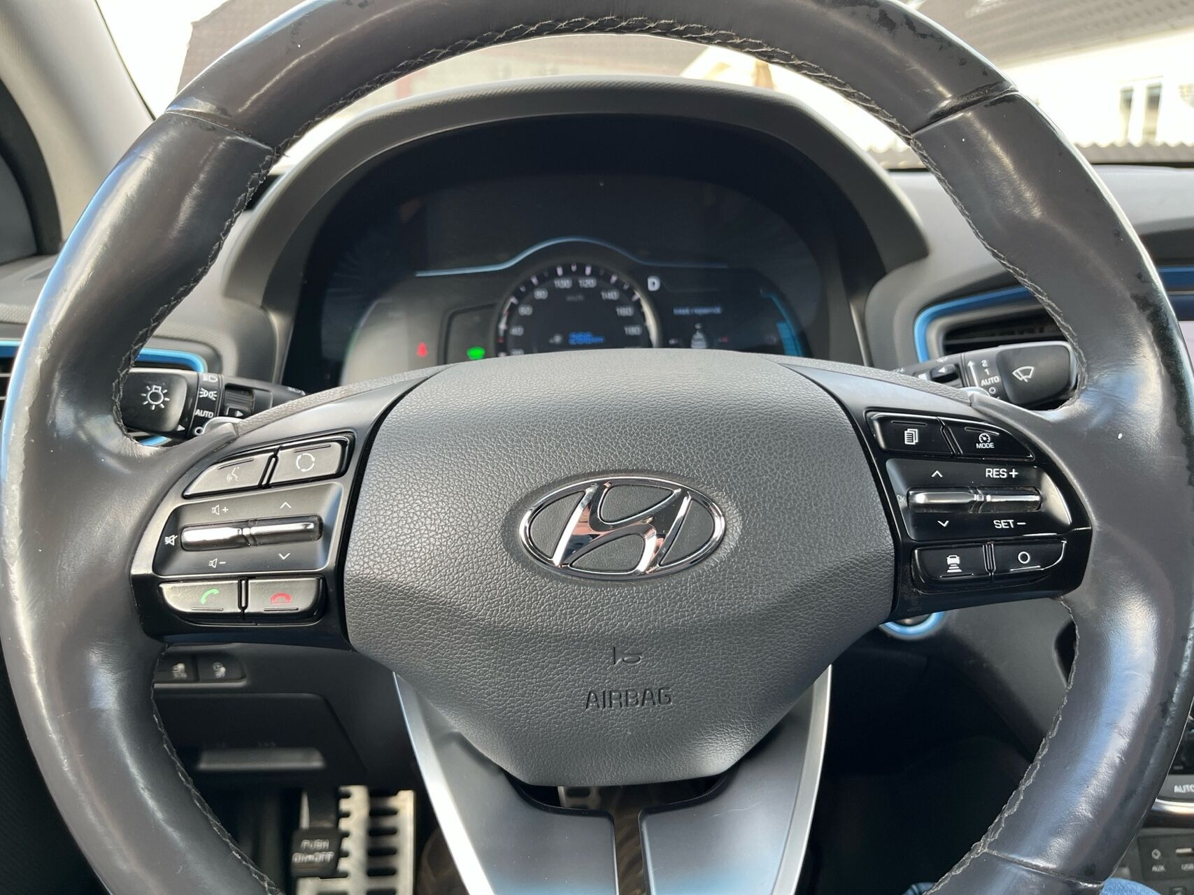 undefined Hyundai Ioniq fra 2019