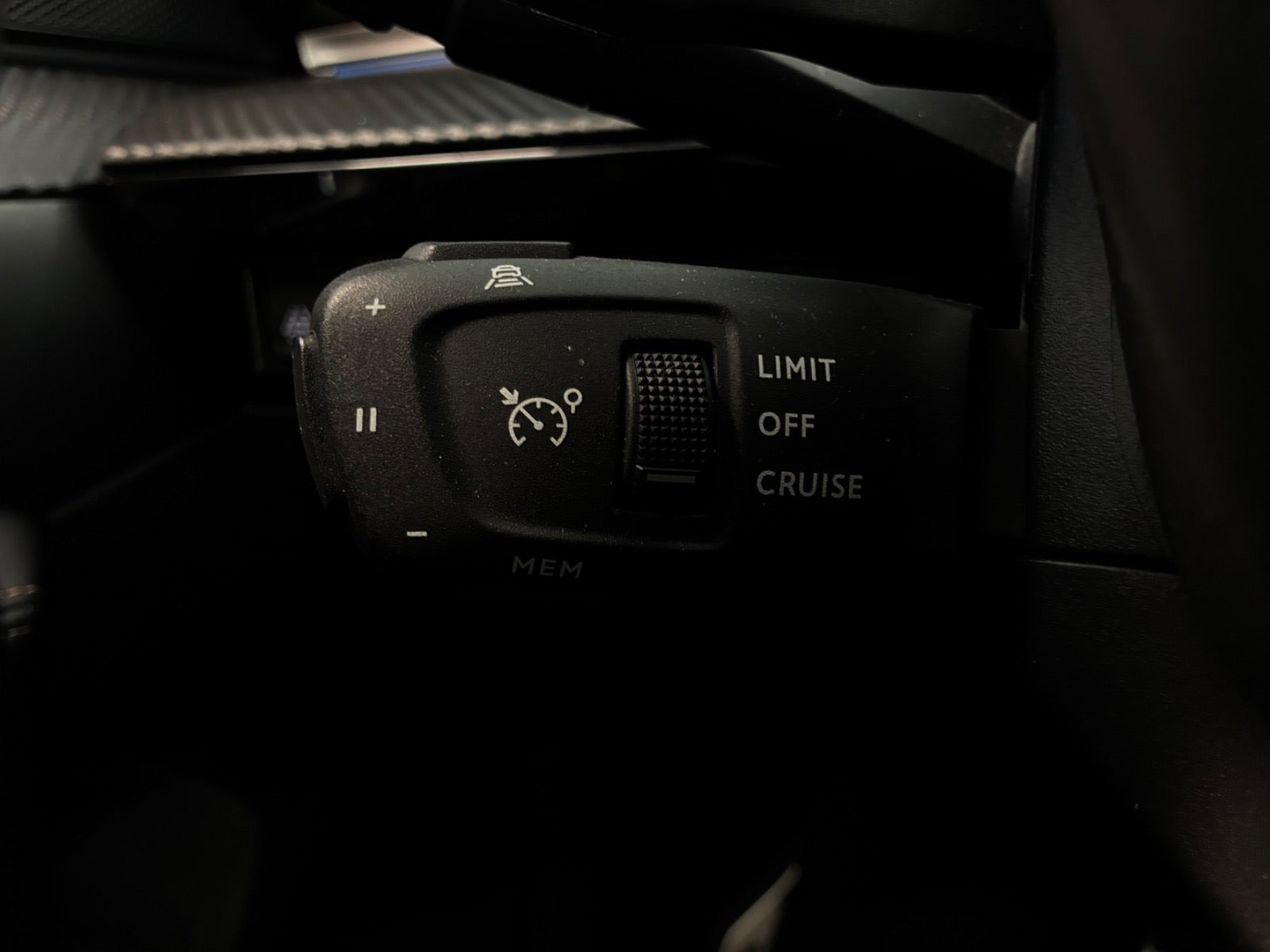Sort Peugeot 508 fra 2020