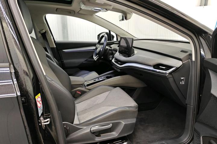 Sort Skoda Enyaq fra 2021
