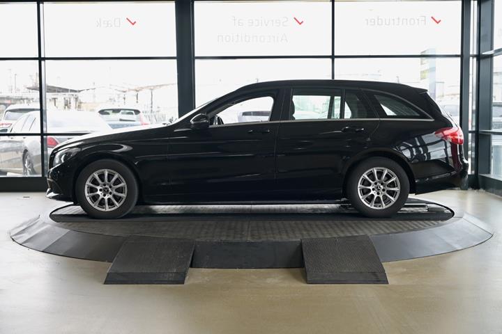 Sort Mercedes C220 d fra 2018
