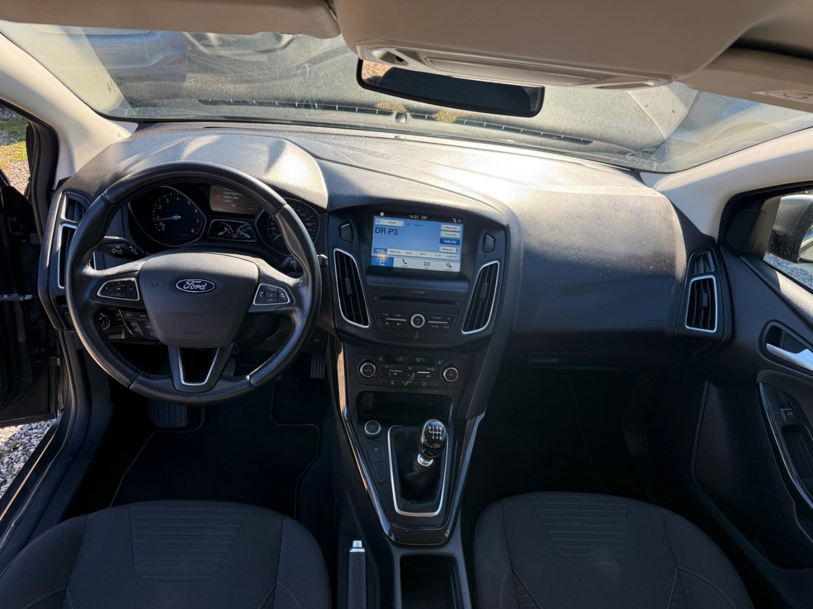 Grå Ford Focus fra 2017
