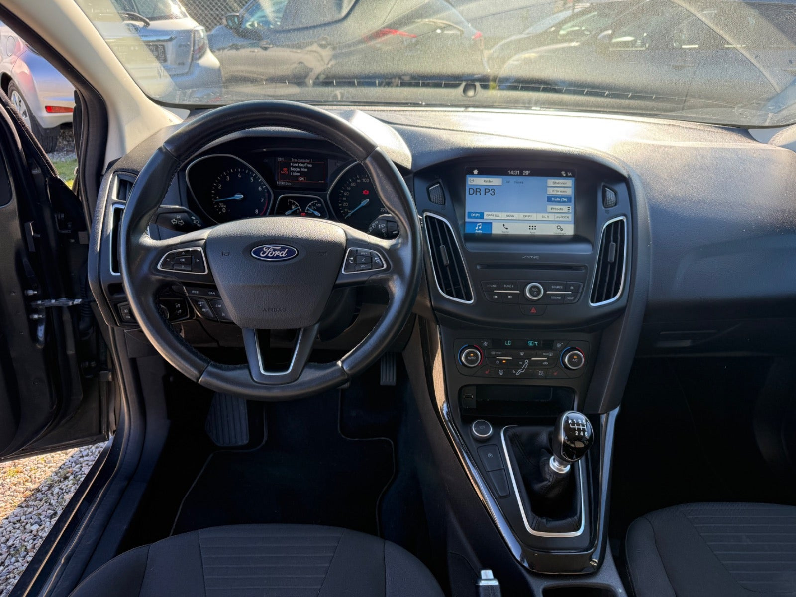 Grå Ford Focus fra 2017