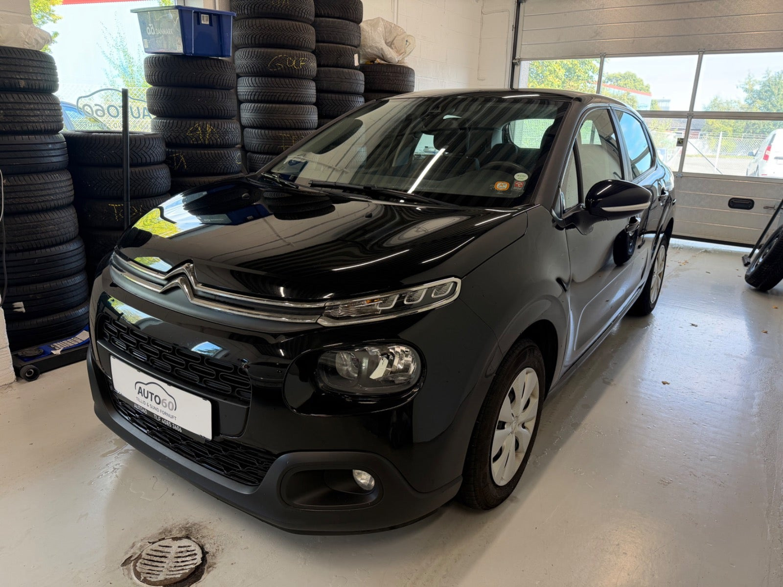 Citroën C3 1,6 BlueHDi 75 Iconic LTD