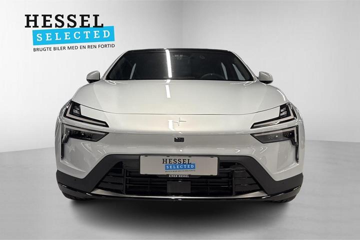 Hvid Polestar 4 fra 2026