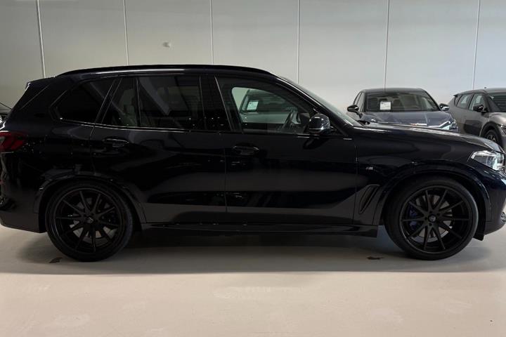 undefined BMW X5 fra 2020