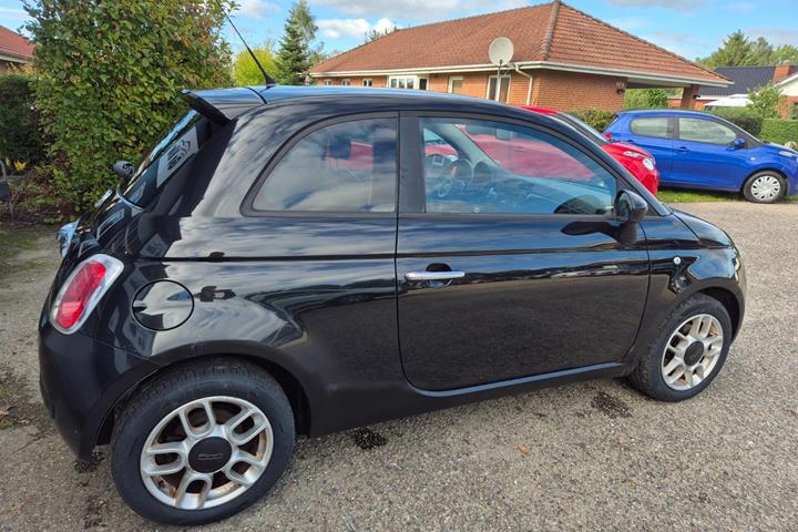 Grøn Fiat 500 fra 2008