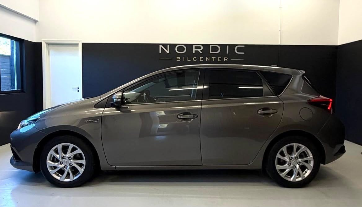 undefined Toyota Auris fra 2018