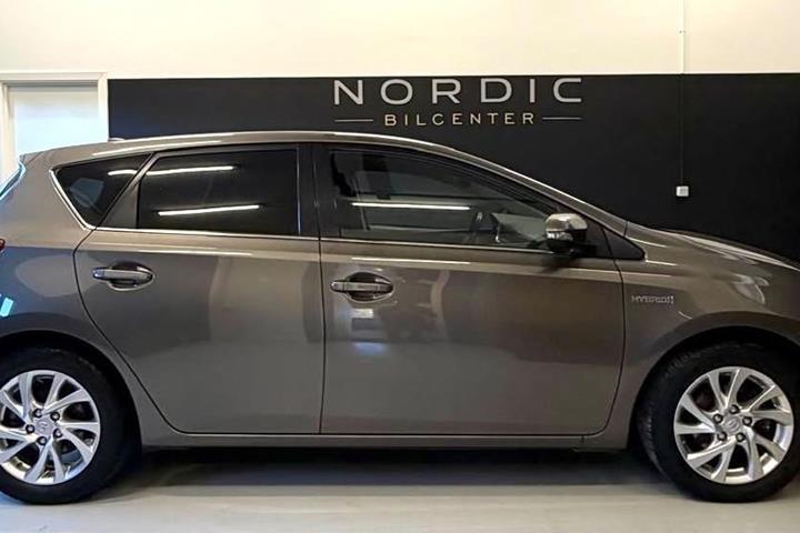 undefined Toyota Auris fra 2018