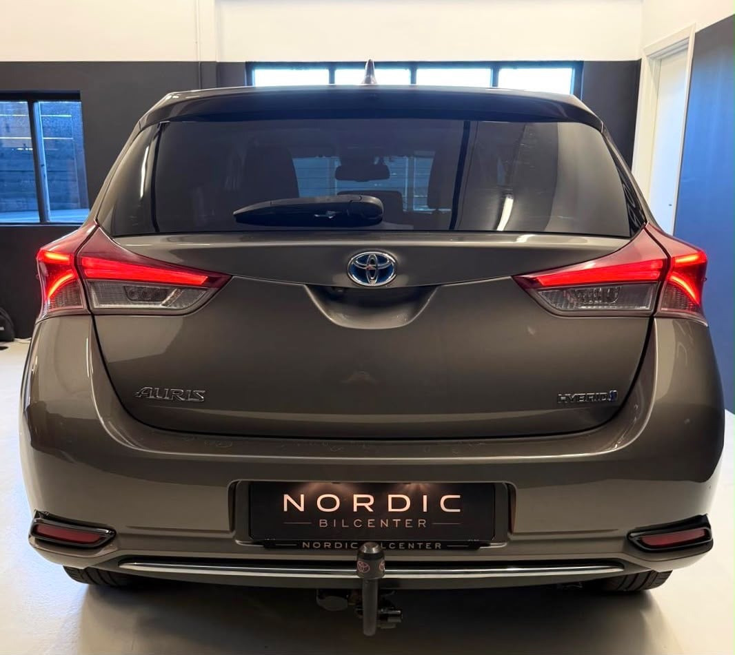 undefined Toyota Auris fra 2018