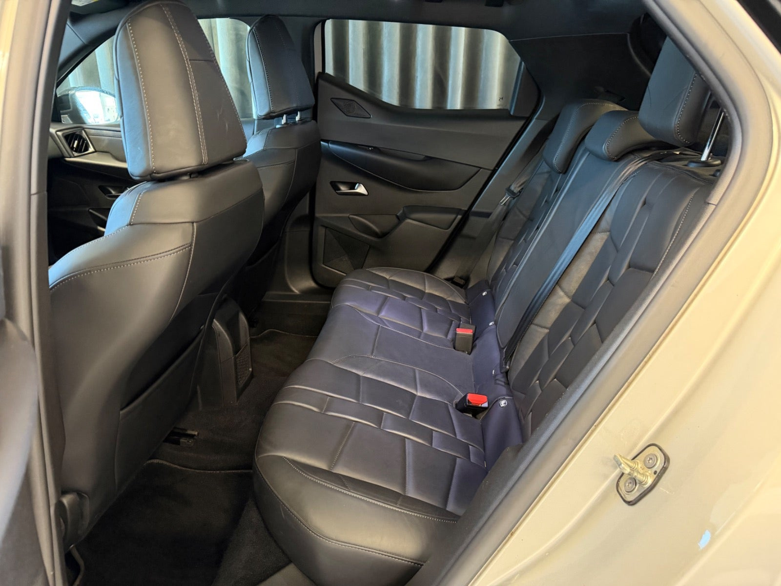 Hvid DS DS 3 CrossBack fra 2020