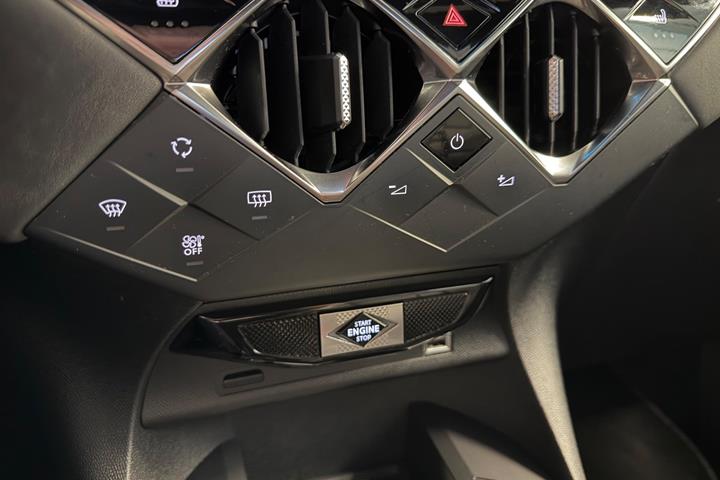 Hvid DS DS 3 CrossBack fra 2020