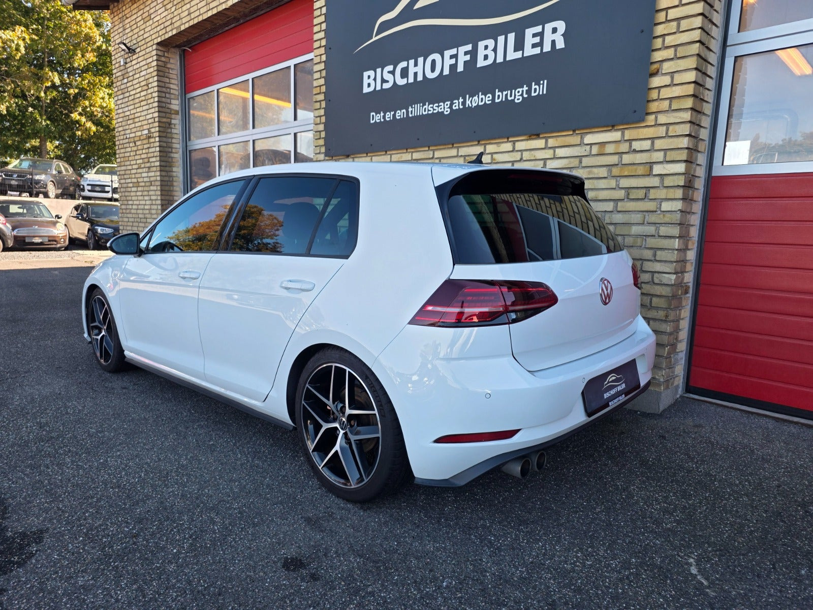 Hvid VW Golf VII fra 2018