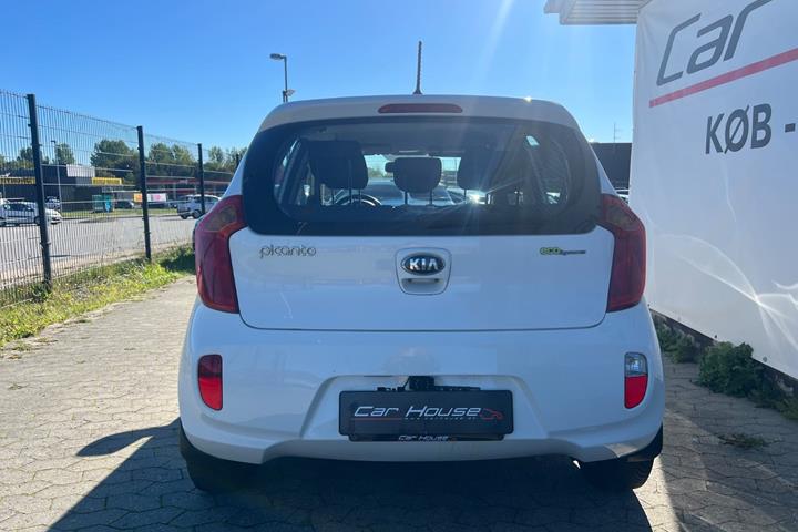 Hvid Kia Picanto fra 2013