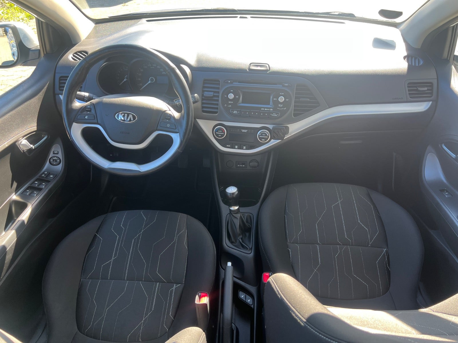 Hvid Kia Picanto fra 2013
