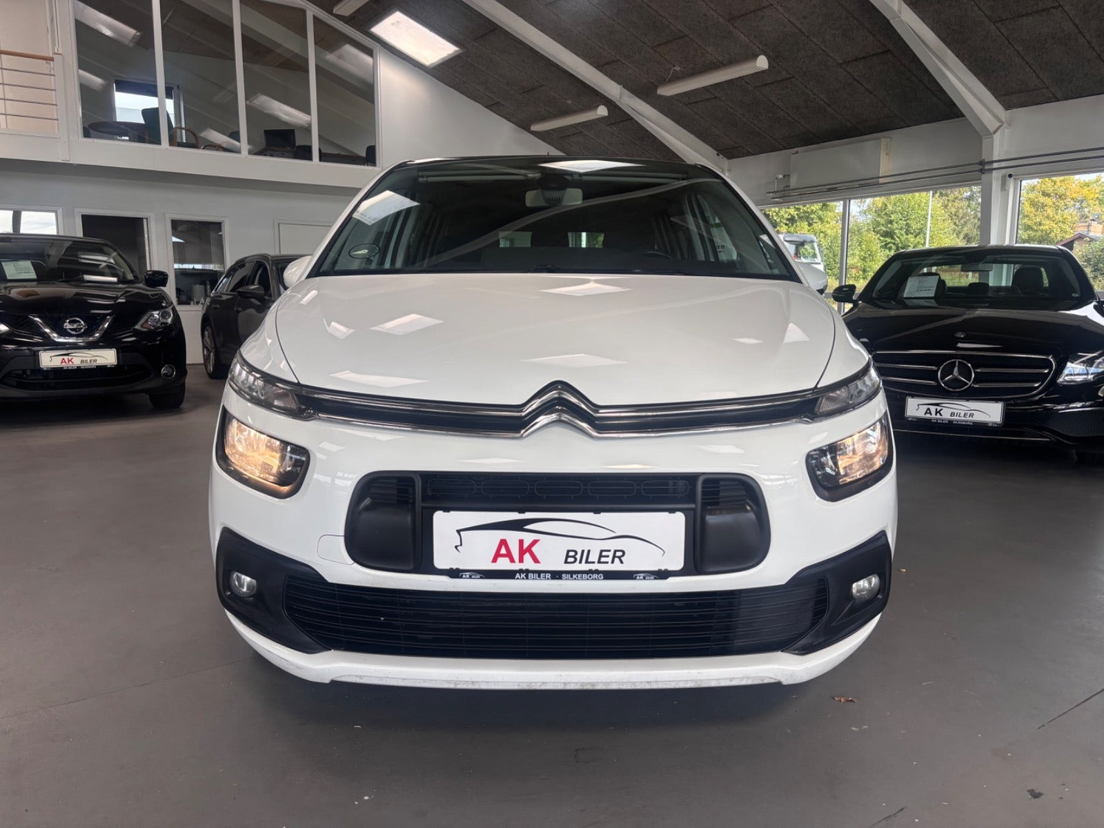 Hvid Citroën Grand C4 SpaceTourer fra 2019