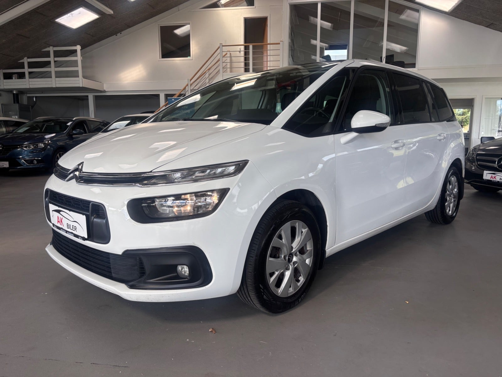 Hvid Citroën Grand C4 SpaceTourer fra 2019