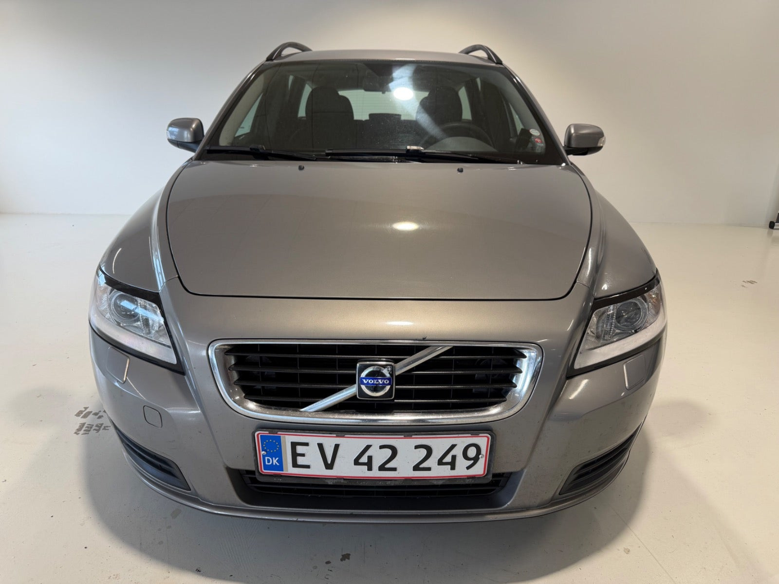 Sølv Volvo V50 fra 2009