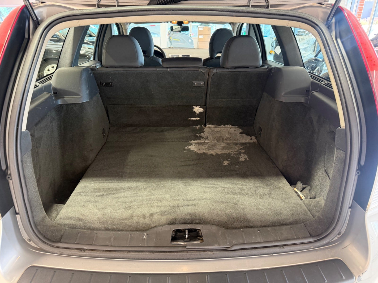 Sølv Volvo V50 fra 2009