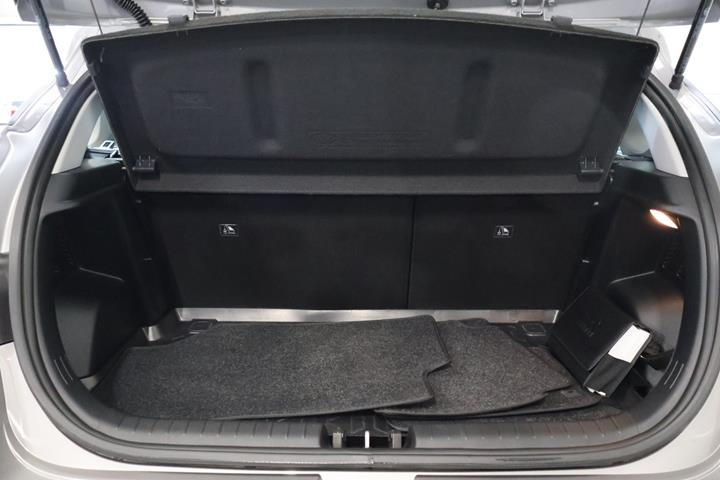 Sølv Hyundai i20 fra 2022