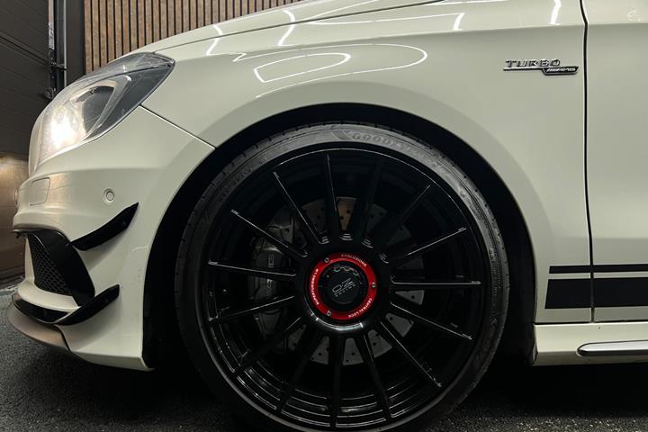 undefined Mercedes A45 fra 2013