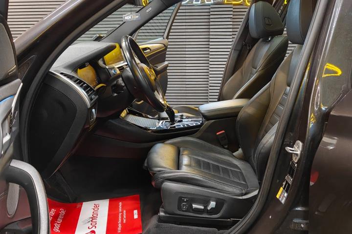 undefined BMW iX3 fra 2021