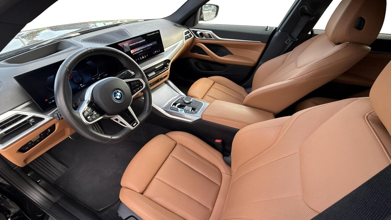 Sort BMW i4 fra 2025