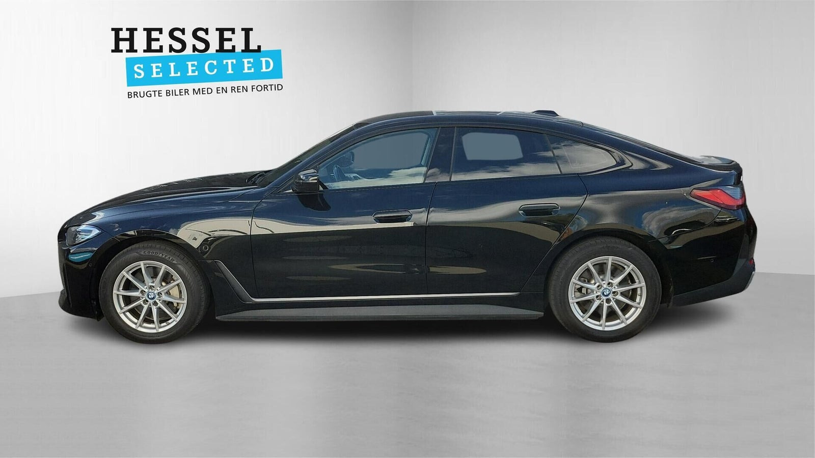 Sort BMW i4 fra 2023